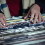 Altin-Tarihi-Bir-Rekora-Ulasti-Gozler-2.300-Dolar-Esiginde-featured