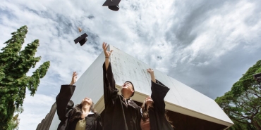 MEB8217den-Egitimde-Koklu-Degisim-Universiteye-Erken-Baslangic-Yolda-featured