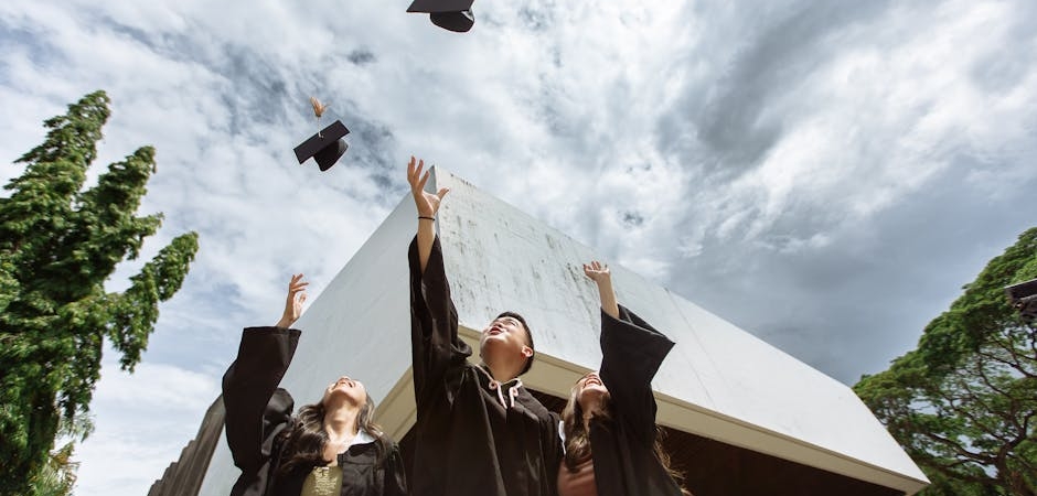 MEB8217den-Egitimde-Koklu-Degisim-Universiteye-Erken-Baslangic-Yolda-featured