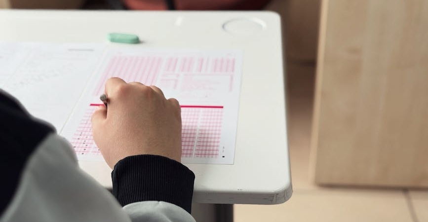 LGS-Adaylari-Icin-MEB8217den-7.-Turkiye-Geneli-Deneme-Sinavi-Basladi-featured