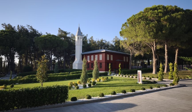 Bursa-Ozel-Nilufer-Fen-Lisesi-Ogrencileri-Canakkale8217de-Tarihi-Yeniden-Kesfetti-featured