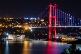 Bakan-Tekin8217den-15-Temmuz-Mesaji-Demokrasi-Ruhu-Daima-Canli-Kalacak-featured