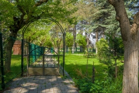 Okullara-30-Bin-Bahce-Gorevlisi-Alinacak-featured
