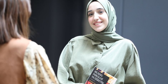 Nuri Pakdil: Köklerinden Beslenen Bir Düşünce Mimarı